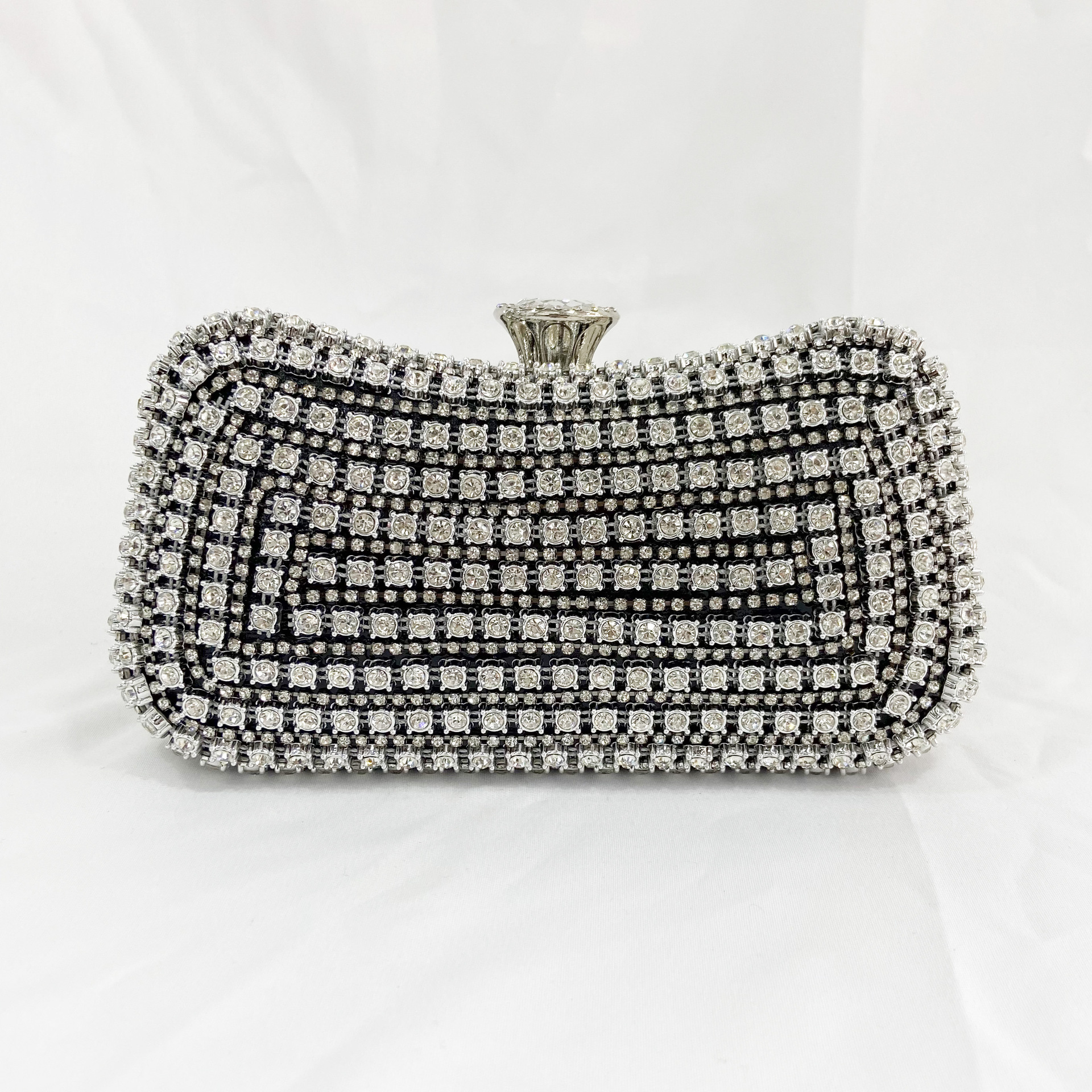 Diamond Encrusted Handbag for Pakistani Women Wedding Party - Image 6