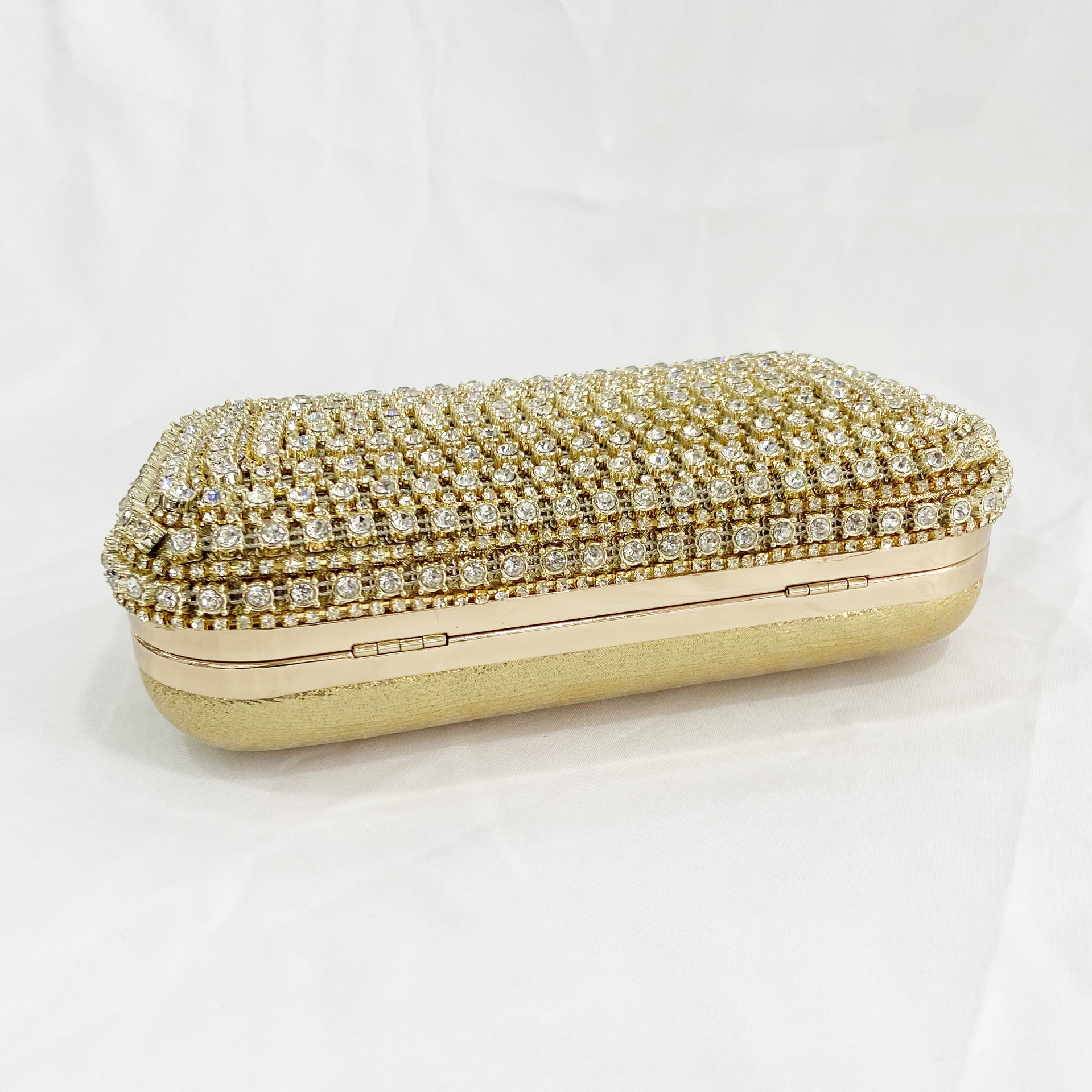 Diamond Encrusted Handbag for Pakistani Women Wedding Party - Image 3