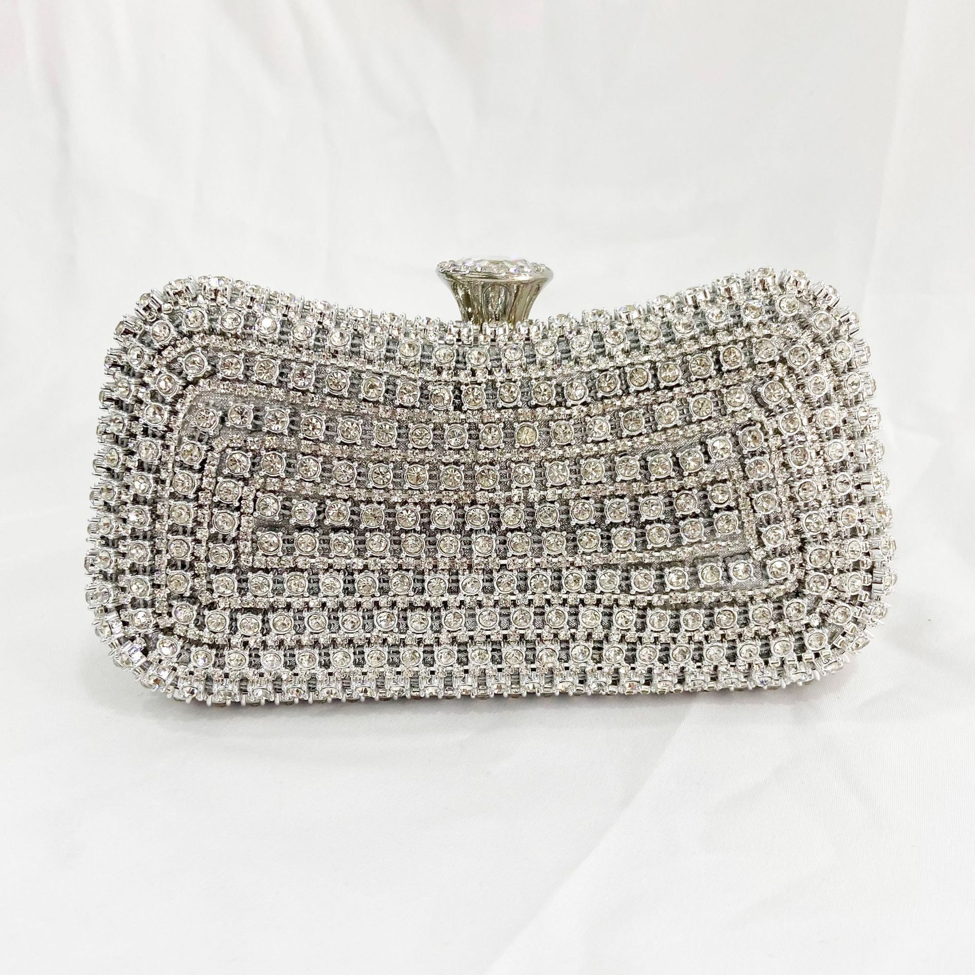 Diamond Encrusted Handbag for Pakistani Women Wedding Party - Image 8
